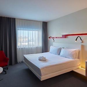 Premium King Room